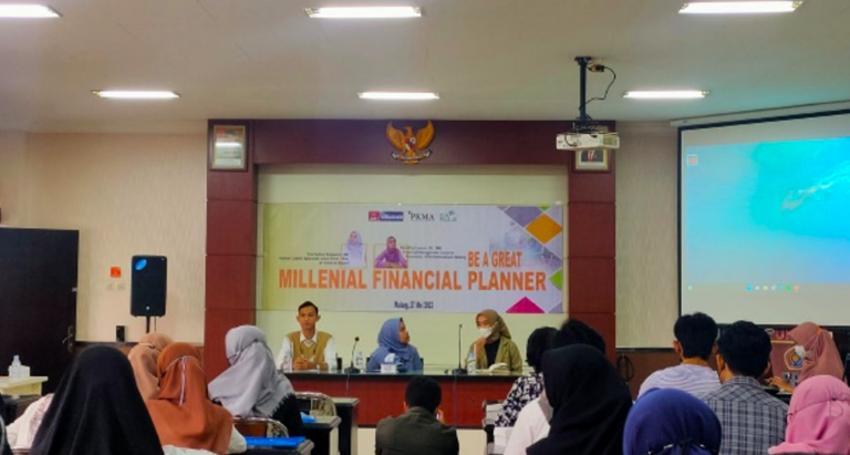 Manajemen FEB UMM Adakan Pengenalan Financial Planner dan Creative Entrepreneur pada Mahasiswa