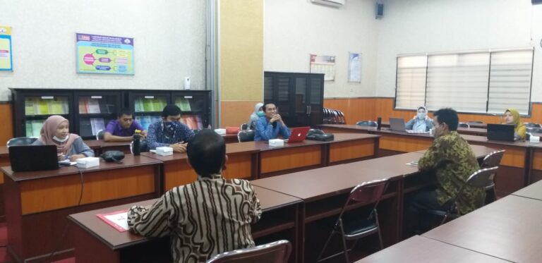 “JAMANIKA” Jurnal Ilmiah Mahasiswa yang dilaunching Program Studi Manajemen
