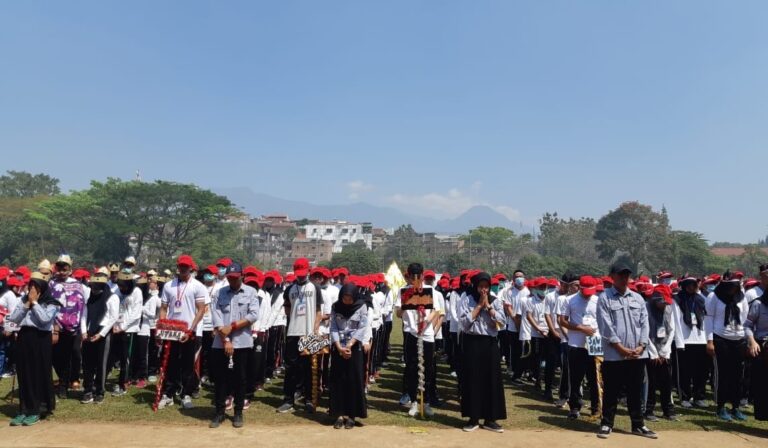 Mahasiswa Baru Manajemen Ramaikan OPM 2018